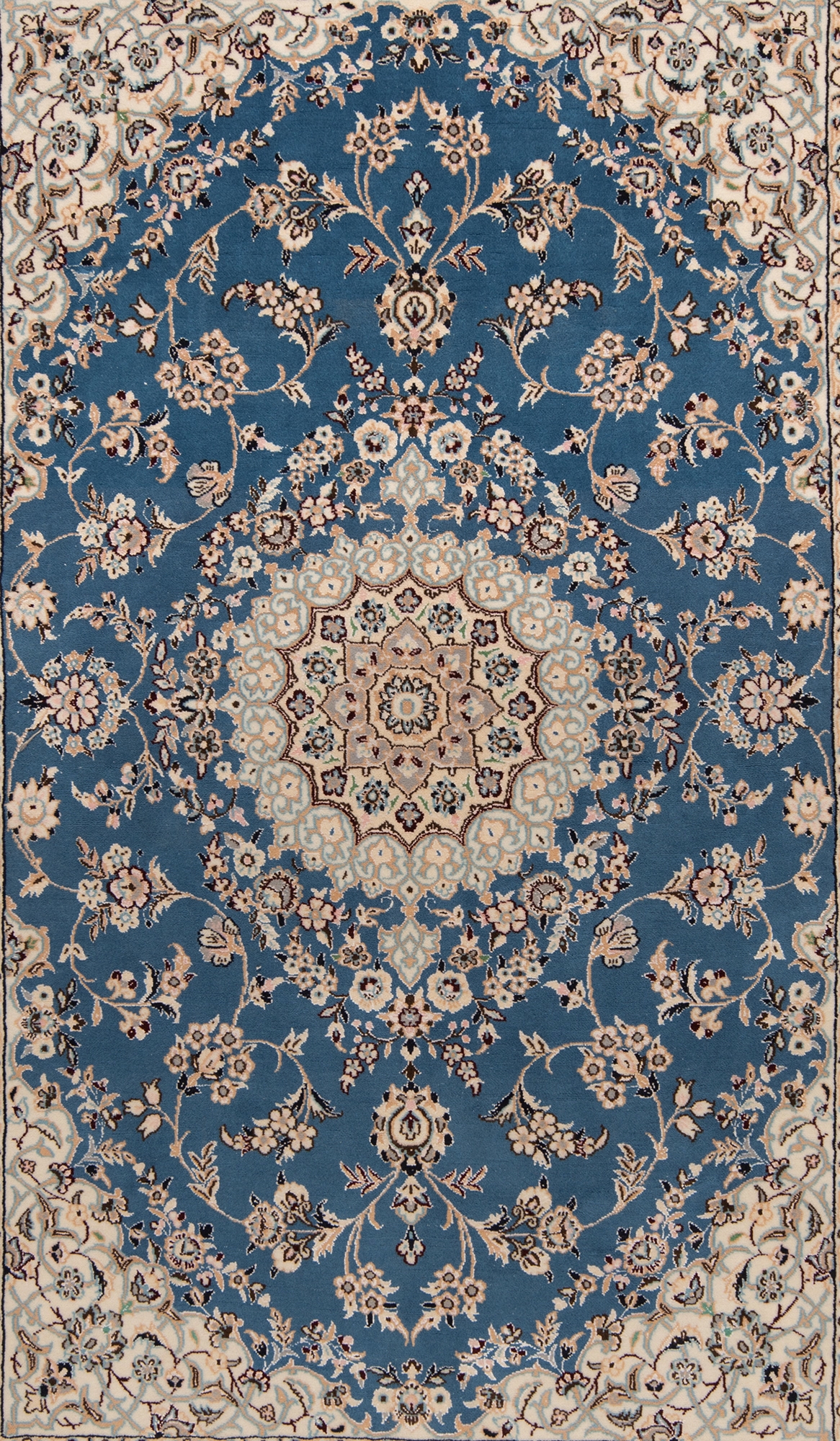 Nain 9La Persian Rug