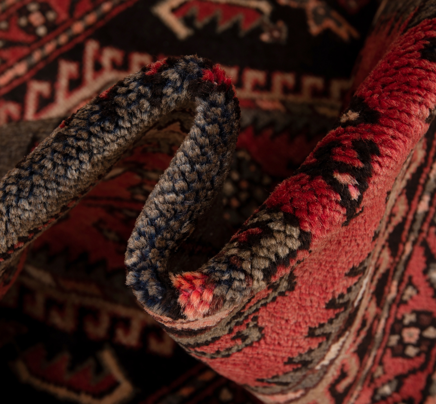 Zanjan Persian Rug